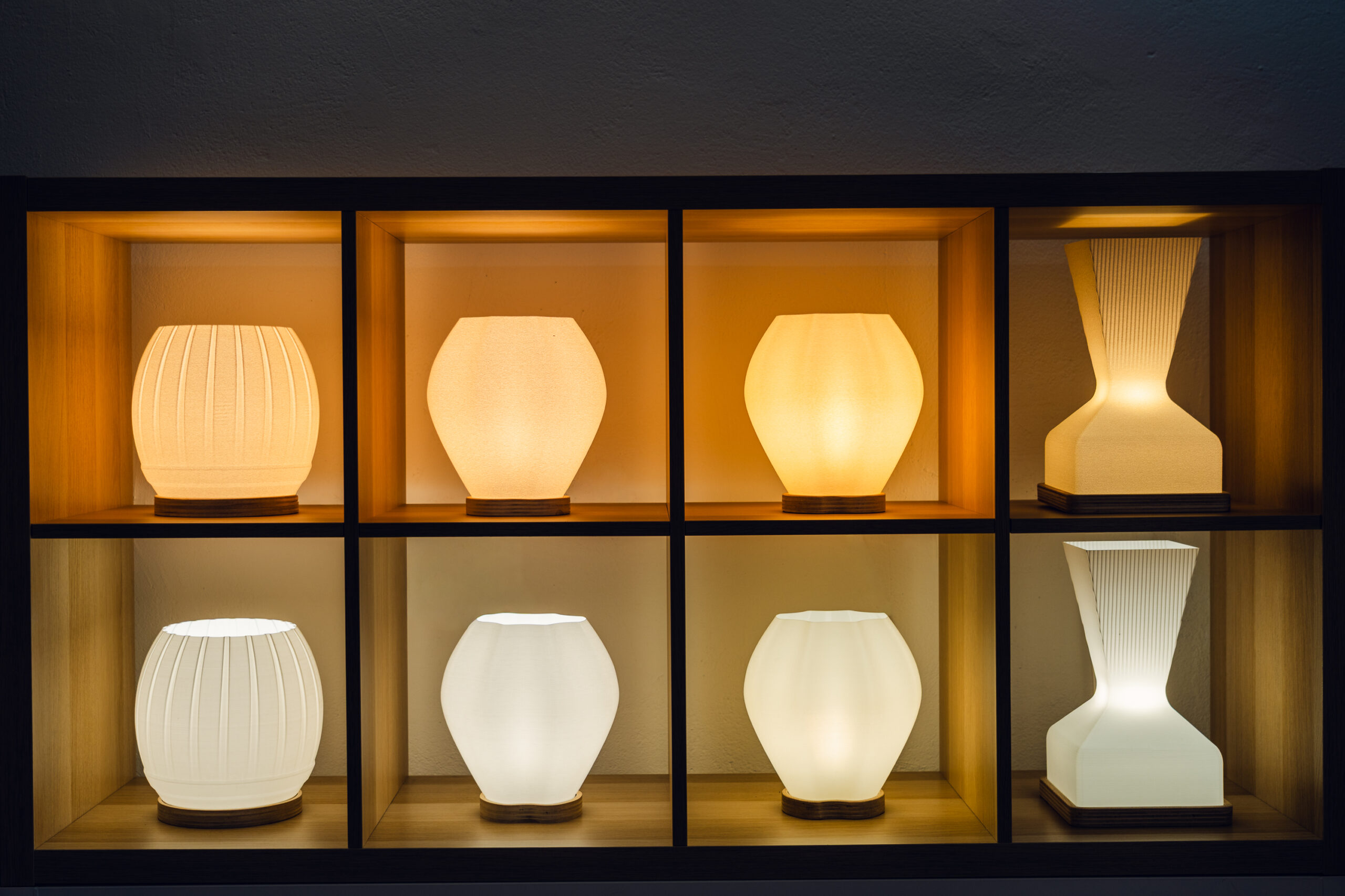 Diferentes modelos y acabados de lámparas Luz de Asturias
